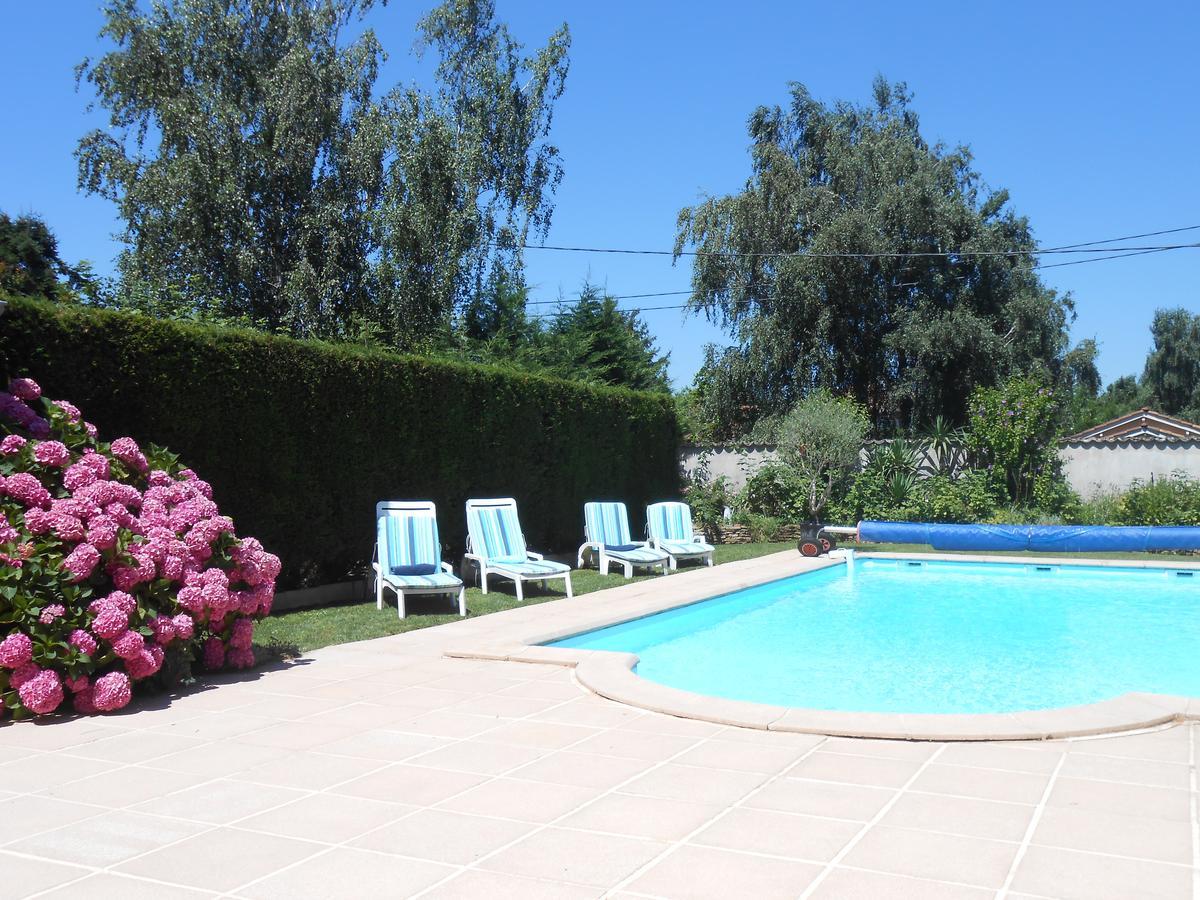 Le Relais Du Grand Logis Civrieux Exterior foto
